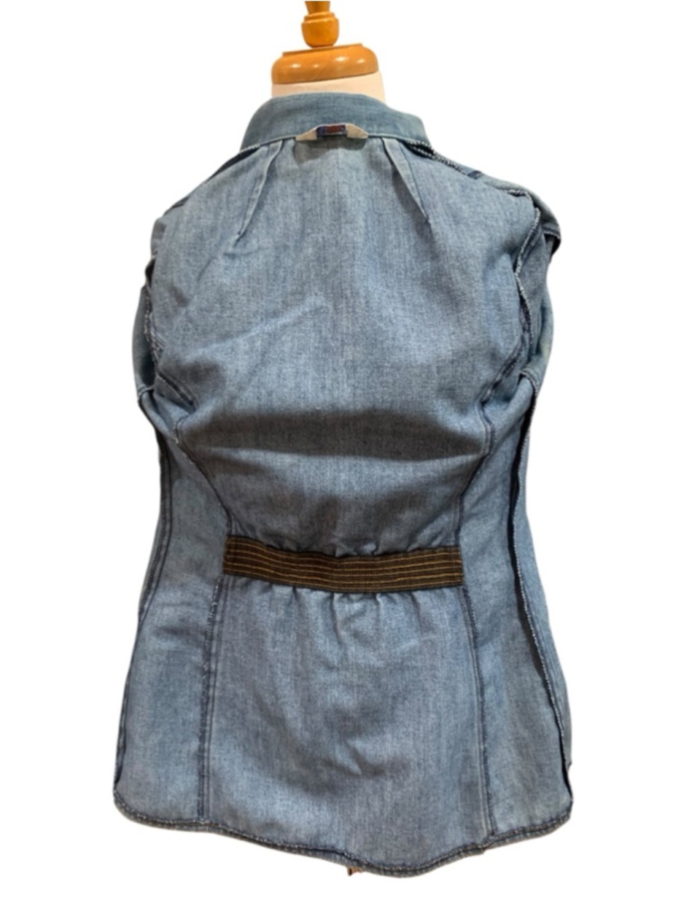 Vntg 70’s Women's Levi's Blue Denim Jean Jacket/Blazer with pockets - Picture 9 of 9